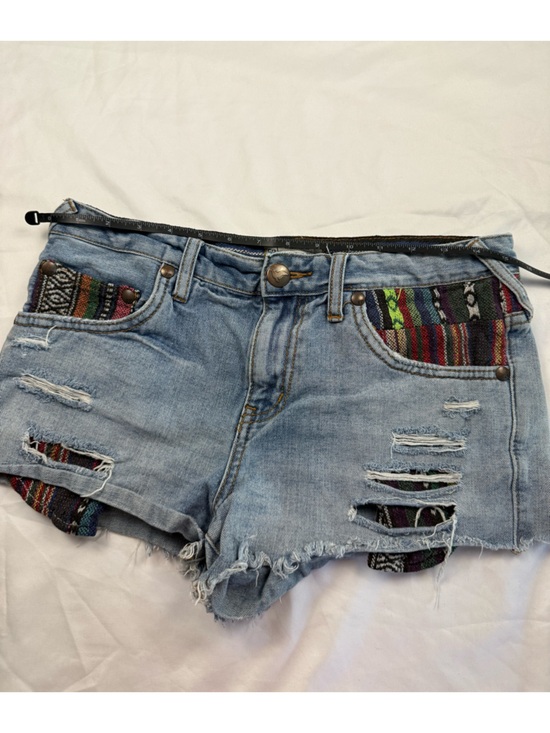 Free People Distressed Denim Shorts Patchwork Boho High Rise Size 27 Cotton - Picture 8 of 9